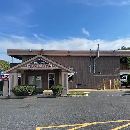 Travelers Inn South Brunswick Terrace Exterior photo